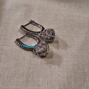 Sterling Silver slightly dangle with Crystal